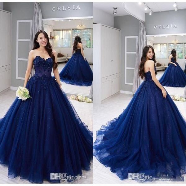 2020 Милая бальное платье с шеей выпускного вечера Quinceanera платье Винтаж темно-синий
2020 Милая бальное платье с шеей выпускного вечера Quinceanera платье Винтаж темно-синий