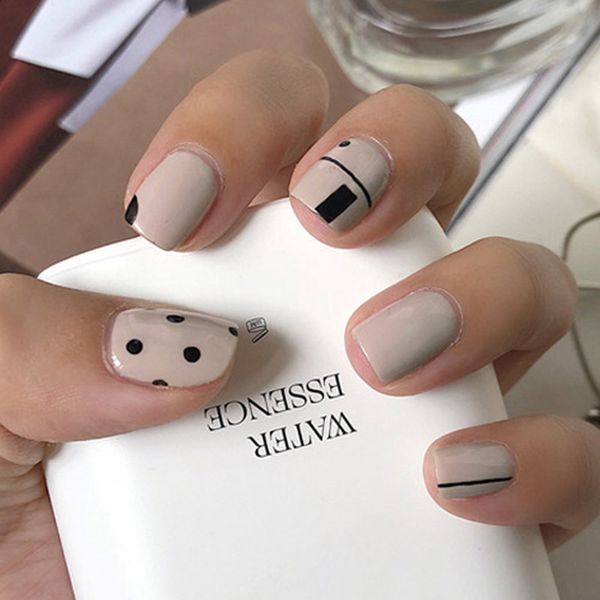 summer style girls black dot print fake nails square head full cover flash nails removable waterproof press on 24pcs/set, Red;gold
summer style girls black dot print fake nails square head full cover flash nails removable waterproof press on 24pcs/set, Red;gold
