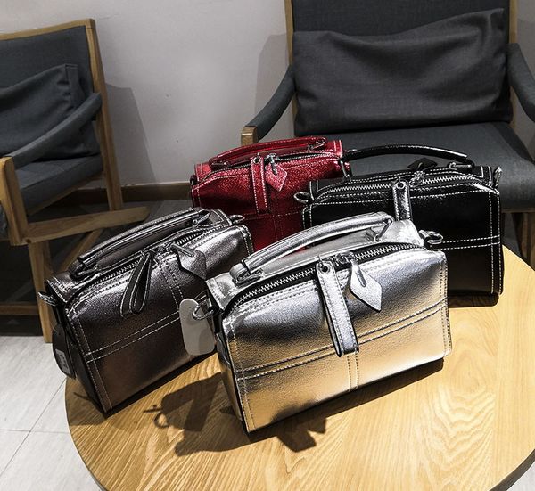 european station 2020 new wild shoulder bag soft leather pillow bag personalized fashion broadband crossbody bag tide
european station 2020 new wild shoulder bag soft leather pillow bag personalized fashion broadband crossbody bag tide