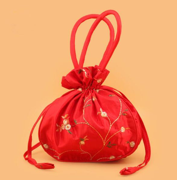dhl120pcs chinese embroidered floral large wedding party gift bags with handles coin purse, Red;black 
dhl120pcs chinese embroidered floral large wedding party gift bags with handles coin purse, Red;black