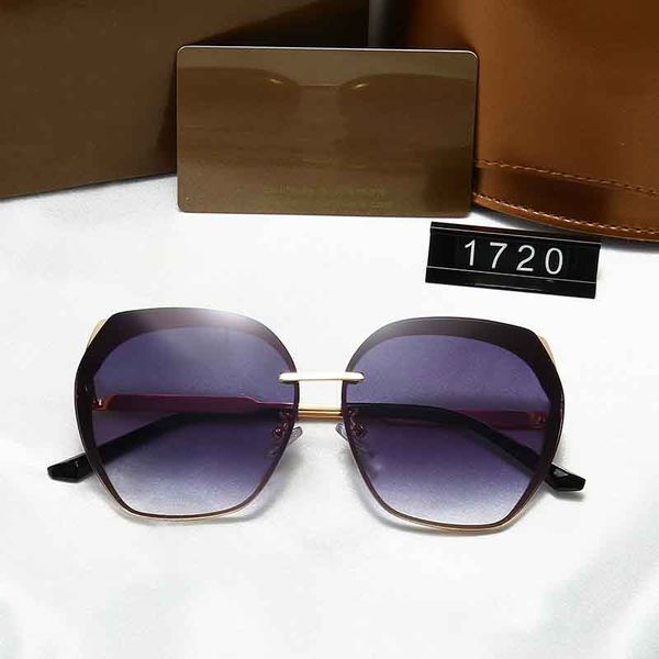 2017 the new women's polarizing sunglasses are a classic pair of glasses with a 1720 sunglasses
2017 the new women's polarizing sunglasses are a classic pair of glasses with a 1720 sunglasses