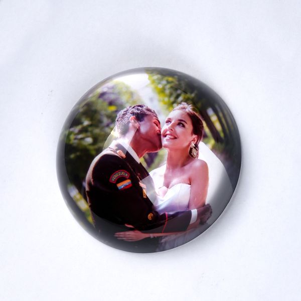 80mm customized half ball p frame for picture personalized crystal p home decor accessories wedding souvenir gift
80mm customized half ball p frame for picture personalized crystal p home decor accessories wedding souvenir gift