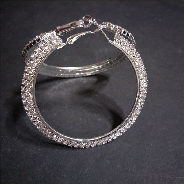 3/5/6/8cm big crystal diamond hoop earrings oversize large classic full rhinestone circle women jewelry round trendy brinco, Golden;silver
3/5/6/8cm big crystal diamond hoop earrings oversize large classic full rhinestone circle women jewelry round trendy brinco, Golden;silver