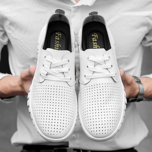 classic hollow men shoes plus size breathable man oxford loafers lace-up genuine leather man casual shoes moccasins 38-47 2019, Black
classic hollow men shoes plus size breathable man oxford loafers lace-up genuine leather man casual shoes moccasins 38-47 2019, Black