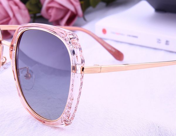 inner circle sunglasses trendy big frame tr90 beautiful sunglasses popular sunglasses very fashion style sunglass mens womens uv400 goggle, White;black
inner circle sunglasses trendy big frame tr90 beautiful sunglasses popular sunglasses very fashion style sunglass mens womens uv400 goggle, White;black