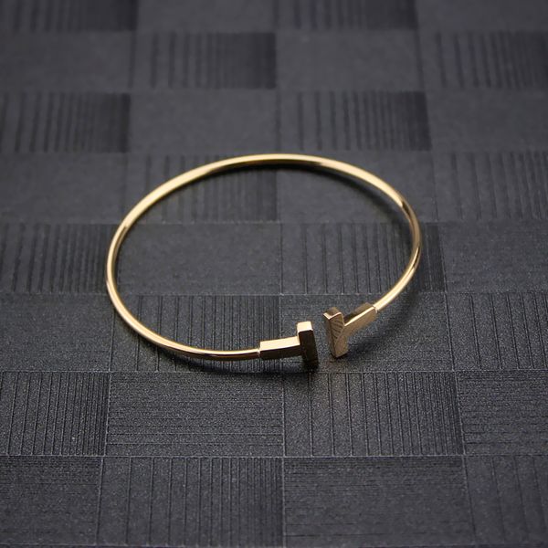 rose gold open bangle woman female jewelry women titanium steel bangles fine jewelry, Golden;silver
rose gold open bangle woman female jewelry women titanium steel bangles fine jewelry, Golden;silver