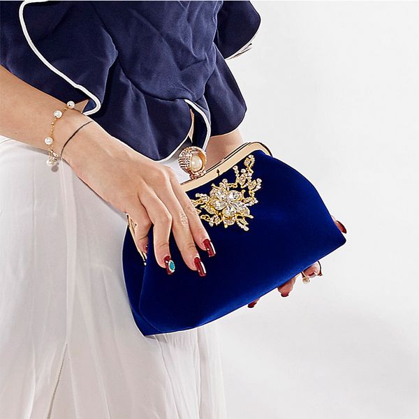 women's handbag fashion diamond dinner bag chain trend cheongsam handbag women leather handbags
women's handbag fashion diamond dinner bag chain trend cheongsam handbag women leather handbags