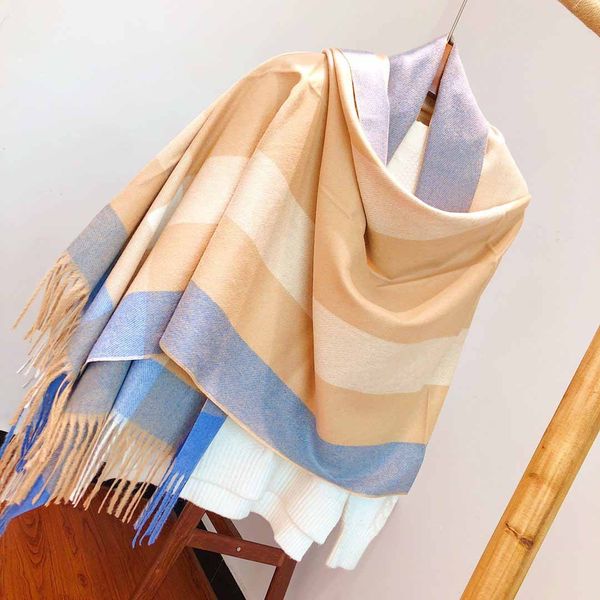winter scarf cashmere blend soft double-color double-sided fine workmanship can be made into both scarf and shawl size 180*70, Blue;gray
winter scarf cashmere blend soft double-color double-sided fine workmanship can be made into both scarf and shawl size 180*70, Blue;gray