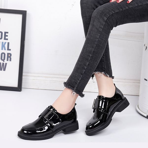 new solid patent leather shoes leisure oxford shoes female women woman square low heels hoop&loop casual flats, Black
new solid patent leather shoes leisure oxford shoes female women woman square low heels hoop&loop casual flats, Black
