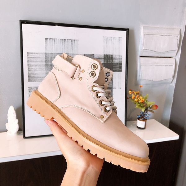 2019 women snow boots 100% genuine cowhide leather ankle boots warm winter boots woman lace-up shoes large size 35-40, Black
2019 women snow boots 100% genuine cowhide leather ankle boots warm winter boots woman lace-up shoes large size 35-40, Black