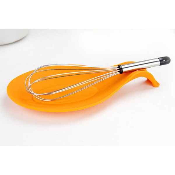 1 pc silicone spoon insulation mat silicone heat resistant placemat drink glass tray cross-border direct supply
1 pc silicone spoon insulation mat silicone heat resistant placemat drink glass tray cross-border direct supply