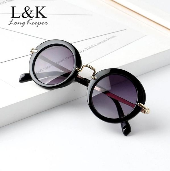 2020 new kids sunglasses vintage round baby boys girls metal sun glasses uv400 lovely children eyewear infant accessories oilpd, Blue
2020 new kids sunglasses vintage round baby boys girls metal sun glasses uv400 lovely children eyewear infant accessories oilpd, Blue