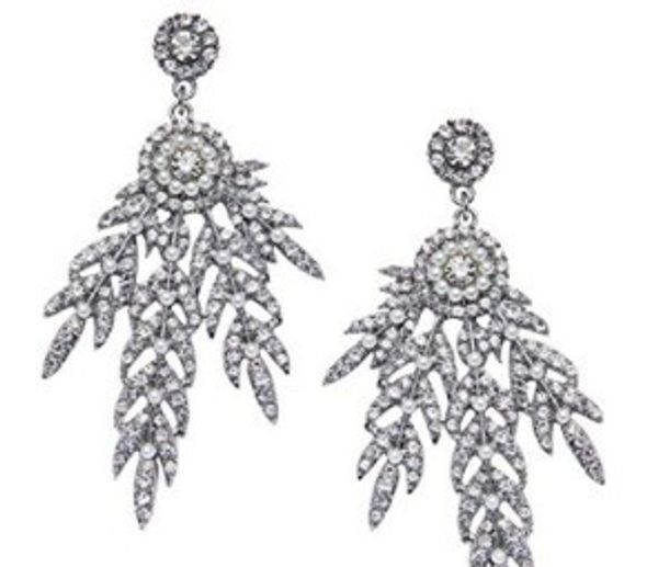 wholesale-fashion luxury designer glittering beautiful diamond crystal leaves long drop dangle tassel stud earrings for woman, Golden;silver
wholesale-fashion luxury designer glittering beautiful diamond crystal leaves long drop dangle tassel stud earrings for woman, Golden;silver