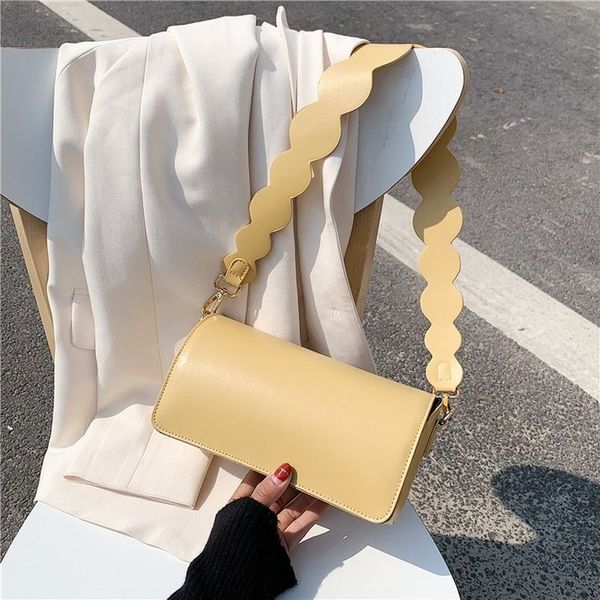 high-quality french niche baguette bag 2020 new foreign temperament messenger bag female wild ins armpit
high-quality french niche baguette bag 2020 new foreign temperament messenger bag female wild ins armpit