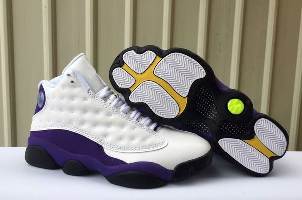 2020 high 13s island green white purple tongue with meshes with purple eye leather outdoor shoes men shoes size 40-47
2020 high 13s island green white purple tongue with meshes with purple eye leather outdoor shoes men shoes size 40-47