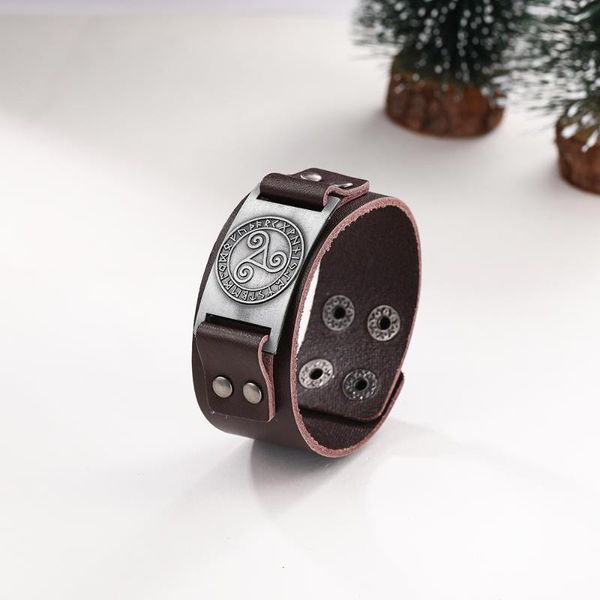 skyrim vintage triskelion genuine leather bracelet for man trisceli sicily symbol bangles wrap jewelry accessories, Black
skyrim vintage triskelion genuine leather bracelet for man trisceli sicily symbol bangles wrap jewelry accessories, Black