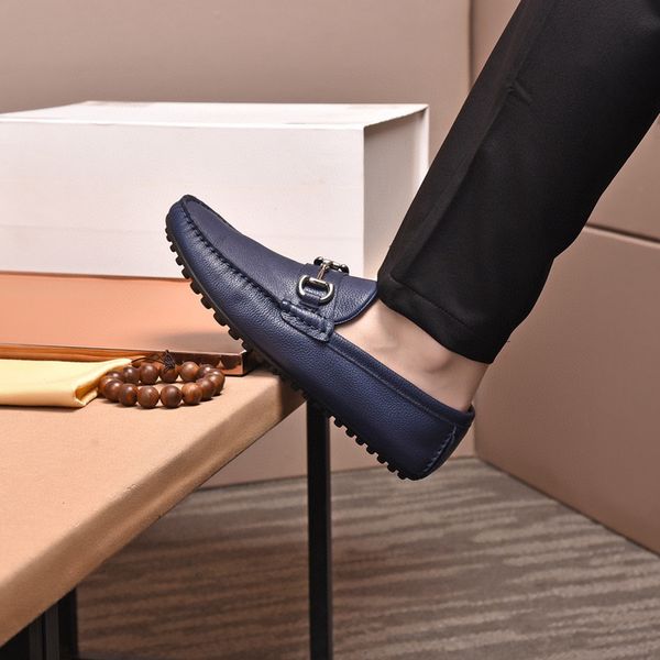 genuine leather men casual shoes fashion mens loafers moccasins breathable slip on driving shoes plus size 38-44, Black
genuine leather men casual shoes fashion mens loafers moccasins breathable slip on driving shoes plus size 38-44, Black