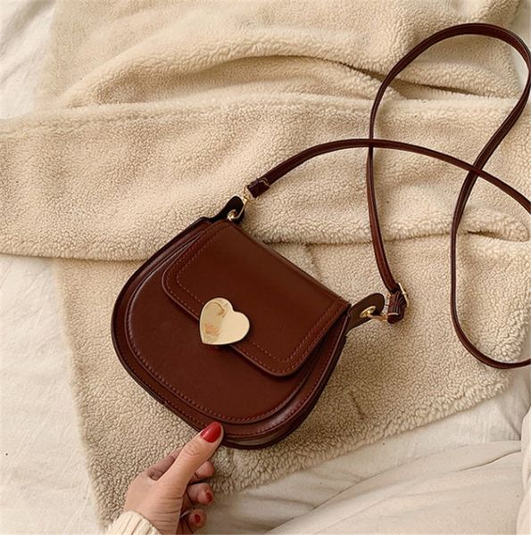 retro small bags new fashion one shoulder bag texture versatile saddle bag ph-cfy20061226
retro small bags new fashion one shoulder bag texture versatile saddle bag ph-cfy20061226