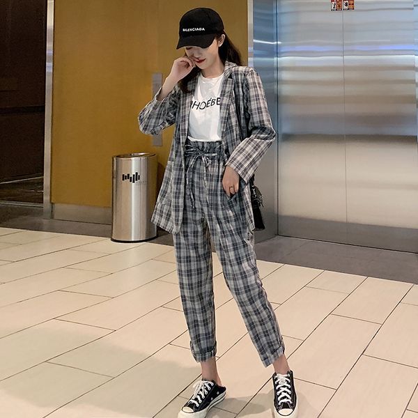 2 piece set женщин костюм куртки и брюки новая осень мода корейский стиль плед дамы вскользь blazer пальто набор высокого качества s010, White;black
2 piece set женщин костюм куртки и брюки новая осень мода корейский стиль плед дамы вскользь blazer пальто набор высокого качества s010, White;black