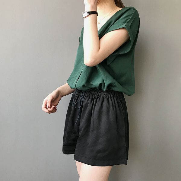 summer white high waist shorts women fitness black vintage pant korean elastic ladies short pant bottom, White;black
summer white high waist shorts women fitness black vintage pant korean elastic ladies short pant bottom, White;black