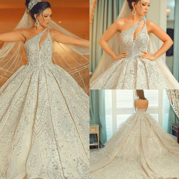2020 arabic luxury wedding dresses lace beads crystal one shoulder sweep train country wedding dress a line custom made vestidos de novia, White
2020 arabic luxury wedding dresses lace beads crystal one shoulder sweep train country wedding dress a line custom made vestidos de novia, White