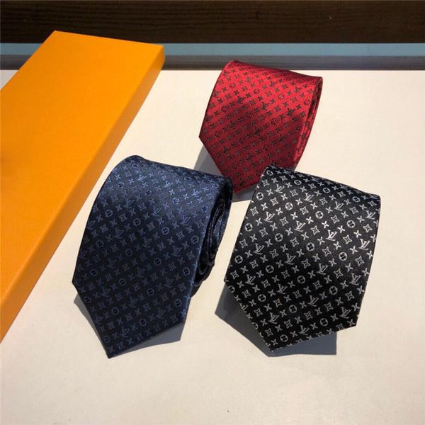 Классический шелковый галстук Мужчины Бизнес Tie Свадьба Формальные Связи Тонкий Конкретизируйте Стрелка галстука Тощий Полное письмо Версия для печати Tie Мужчины партии вскользь Шея Галстуки
Классический шелковый галстук Мужчины Бизнес Tie Свадьба Формальные Связи Тонкий Конкретизируйте Стрелка галстука Тощий Полное письмо Версия для печати Tie Мужчины партии вскользь Шея Галстуки