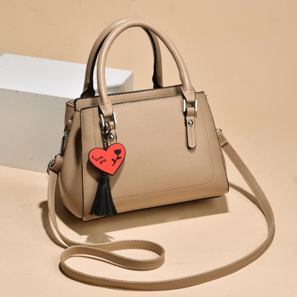 pu quality fabric korean version of the slung shoulder fashion air bag handbag wearing a bag 2019 summer new women
pu quality fabric korean version of the slung shoulder fashion air bag handbag wearing a bag 2019 summer new women
