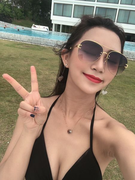 luxury-sunglasses women designer sunglasses for women men sun glasses women designer men sunglasses ce158s, White;black
luxury-sunglasses women designer sunglasses for women men sun glasses women designer men sunglasses ce158s, White;black