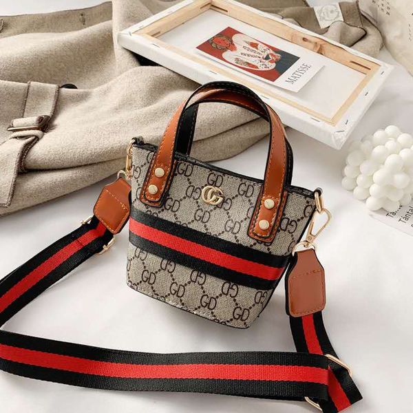 baby girls handbag kids designer princess handbags korean letter printed bag kids princess messenger bag, Black
baby girls handbag kids designer princess handbags korean letter printed bag kids princess messenger bag, Black