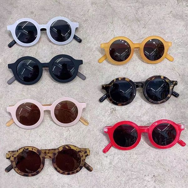 sunglasses children's anti-uv round frame retro korean version of versatile glasses, White;black
sunglasses children's anti-uv round frame retro korean version of versatile glasses, White;black