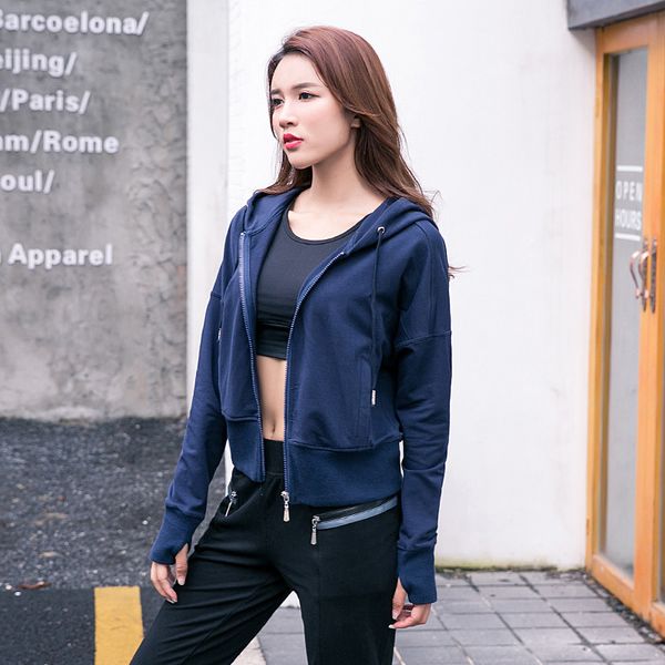 2018 autumn and winter new style cotton casual zipped sports coat running fitness fashion, Black;red
2018 autumn and winter new style cotton casual zipped sports coat running fitness fashion, Black;red