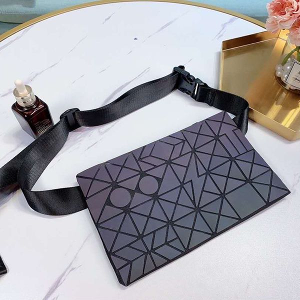 b 2020 fashion men's handbag laser sequin bag version crossbody bag adjustable shoulder belt six style colors
b 2020 fashion men's handbag laser sequin bag version crossbody bag adjustable shoulder belt six style colors