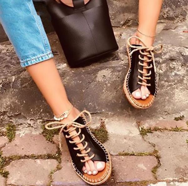Summer Women Casule Flat Scandal Buckle Strap Open Toe Fish Mouth Female Shoes Peep Hemp Rope Toe Weaving Sandals Ladies Shoes, Black
Summer Women Casule Flat Scandal Buckle Strap Open Toe Fish Mouth Female Shoes Peep Hemp Rope Toe Weaving Sandals Ladies Shoes, Black