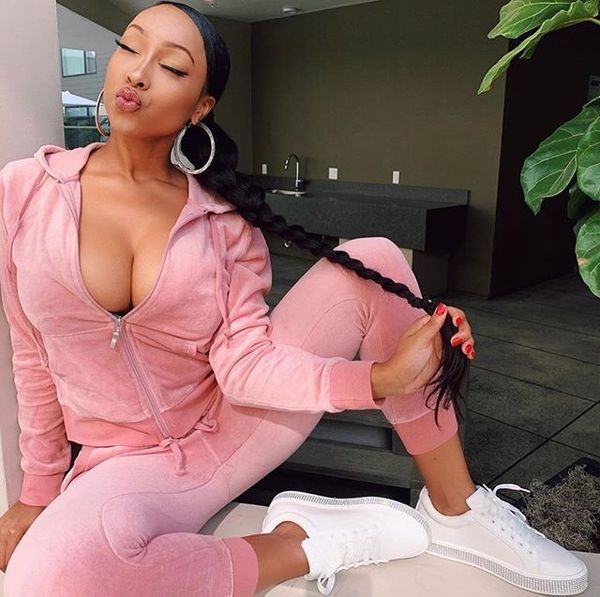 2019 women's sportswear two piece set2019 women's velvet solid color sportswear suit, Gray
2019 women's sportswear two piece set2019 women's velvet solid color sportswear suit, Gray