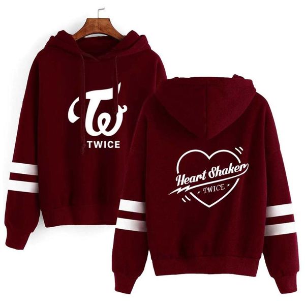 twice kpop hoodies sweatshirt fleece heart shaker k hoodie sweatshirts pullover long sleeve tracksuit k clothes, Black
twice kpop hoodies sweatshirt fleece heart shaker k hoodie sweatshirts pullover long sleeve tracksuit k clothes, Black