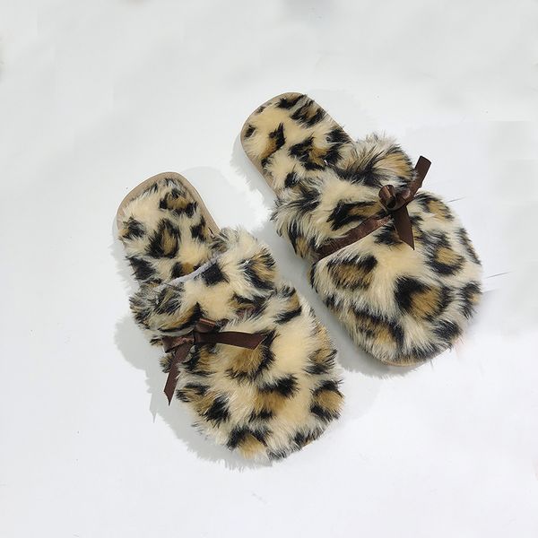 большой размер 36-41 женские тапочки стадо закрыть toe leopard бабочка-узел декор женские слайды зимние внутренние потрясающие стельки тапоч, Black
большой размер 36-41 женские тапочки стадо закрыть toe leopard бабочка-узел декор женские слайды зимние внутренние потрясающие стельки тапоч, Black