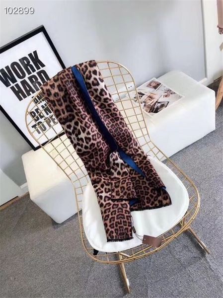 wholesale-wool luxury scarf designer women shawl fashionable autumn/winter scarves long leopard print shawl add branded paper bag, Blue;gray
wholesale-wool luxury scarf designer women shawl fashionable autumn/winter scarves long leopard print shawl add branded paper bag, Blue;gray