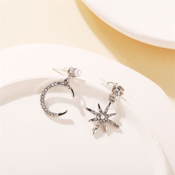 female asymmetry octagon star moon stud earrings women silver color rhinestone ear studs earring girls trendy jewelry gift, Golden;silver
female asymmetry octagon star moon stud earrings women silver color rhinestone ear studs earring girls trendy jewelry gift, Golden;silver