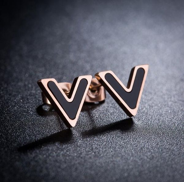 charm women designer titanium steel electroplated rose gold simple earrings geometry v-ear nails female luxury jewelry, Golden;silver
charm women designer titanium steel electroplated rose gold simple earrings geometry v-ear nails female luxury jewelry, Golden;silver
