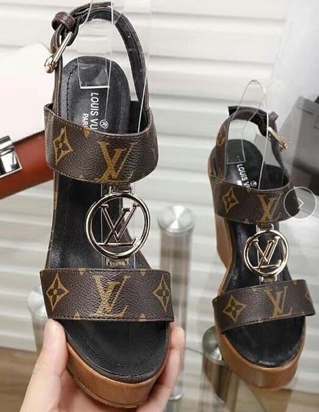 New women wedge andal heel hoe du t bag lady high heel leather hoe with du t bag heel andal
New women wedge andal heel hoe du t bag lady high heel leather hoe with du t bag heel andal