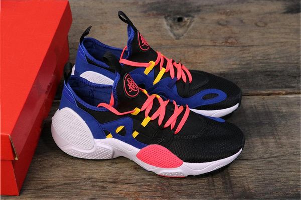 huarache 7 edge txt og running shoe soreo triple black fashion white red womens men trainers designer shoes sneaker shoes size 36-45
huarache 7 edge txt og running shoe soreo triple black fashion white red womens men trainers designer shoes sneaker shoes size 36-45