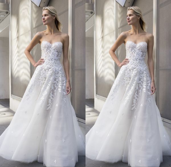 modern a line wedding dresses mira zwillinger strapless sleeveless applique ruched wedding gown sweep train robe de mariée, White
modern a line wedding dresses mira zwillinger strapless sleeveless applique ruched wedding gown sweep train robe de mariée, White