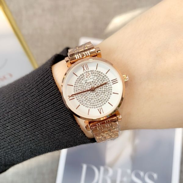 2020 reloj mujer new fashion style women watches shinning crystal dial lady watch rose gold diamond steel luxury watch box, Slivery;brown
2020 reloj mujer new fashion style women watches shinning crystal dial lady watch rose gold diamond steel luxury watch box, Slivery;brown