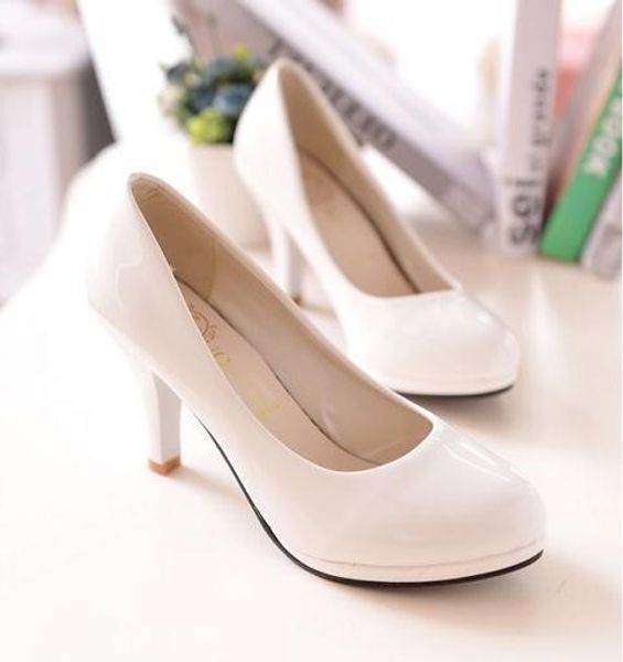 spring 2019 new fashion suit lacquered women's shoes with fine heels and round heads, high heels, sweet ladies'shoes, Black
spring 2019 new fashion suit lacquered women's shoes with fine heels and round heads, high heels, sweet ladies'shoes, Black
