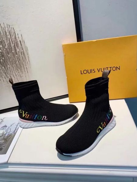 2019 men women sneaker casual shoes fashion smart platform trainers luminous fluorescent shoe snake back leather pour, Black
2019 men women sneaker casual shoes fashion smart platform trainers luminous fluorescent shoe snake back leather pour, Black