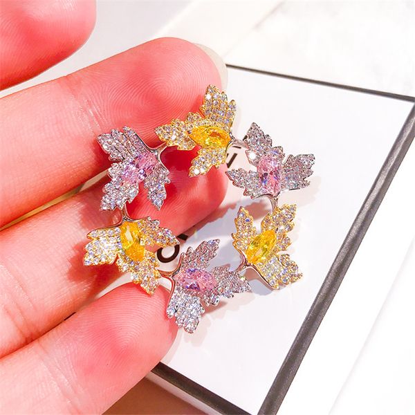 beautiful flower bouquet brooch pin gold austrian crystal leaves wreath brooches for women party jewelry christmas gift 2019, Gray
beautiful flower bouquet brooch pin gold austrian crystal leaves wreath brooches for women party jewelry christmas gift 2019, Gray