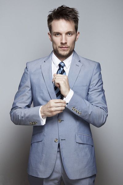 custom made men suit slim fit groom tuxedos custom suit two pieces wedding suits for men (jacket + pants + tie), White;black
custom made men suit slim fit groom tuxedos custom suit two pieces wedding suits for men (jacket + pants + tie), White;black