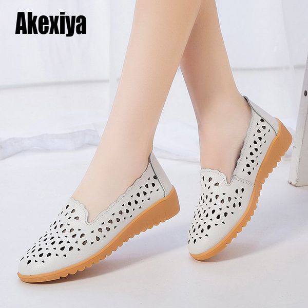 2020 autumn women flat shoes leather cutout ballet flats shoes flats ladies slip on loafers boat large size 41 s741, Black
2020 autumn women flat shoes leather cutout ballet flats shoes flats ladies slip on loafers boat large size 41 s741, Black