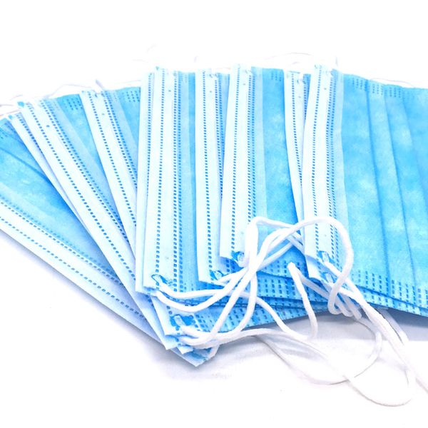 20pcs hanging ear disposable mask bacterial filtration efficiency bfe greater than 95% in stock
20pcs hanging ear disposable mask bacterial filtration efficiency bfe greater than 95% in stock
