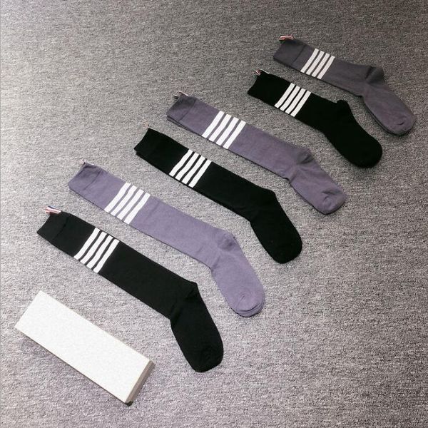 2020 fashion tb brand long socks women cotton striped spring casual crew socks ins stocking, Black;white
2020 fashion tb brand long socks women cotton striped spring casual crew socks ins stocking, Black;white